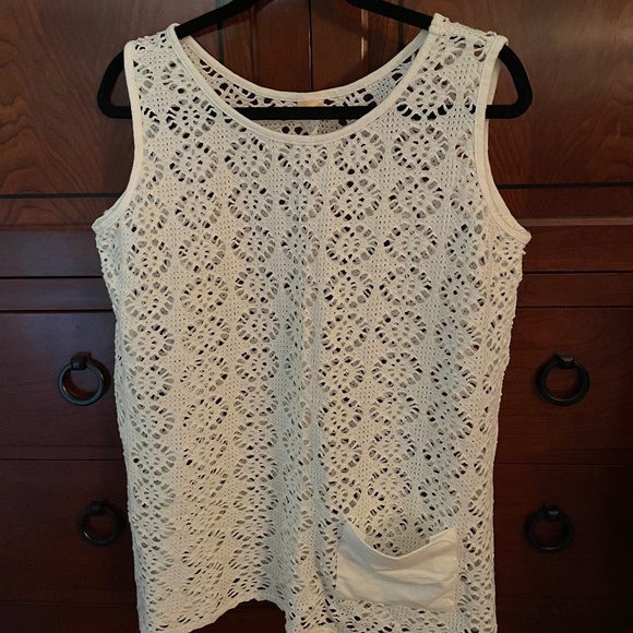 White mesh beach coverup - Picture 1 of 3
